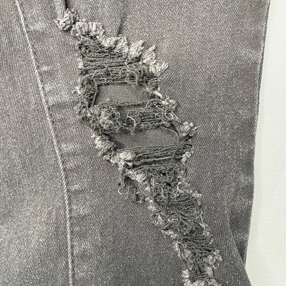 Guess Women’s Black Denim Skinny Distressed Jeans | Size 28 - Picture 7 of 9